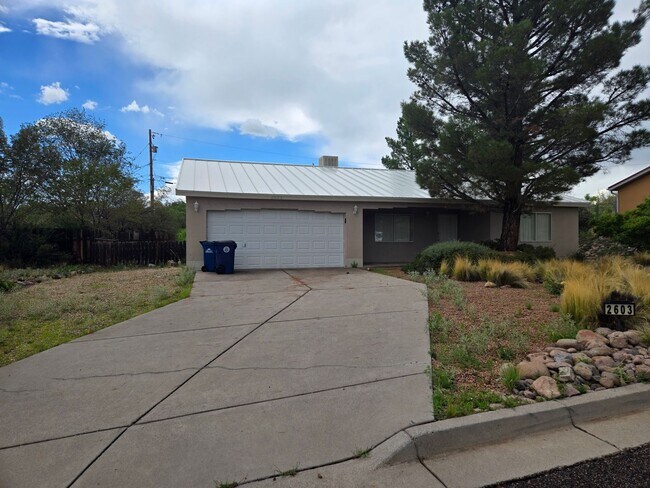 Primary Photo - 2603 Brianna Way