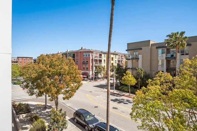 Building Photo - 13045 Pacific Promenade