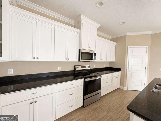 Building Photo - 152 The Villas Wy