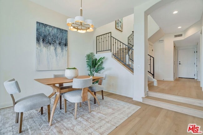 Building Photo - 6412 Lunita Rd