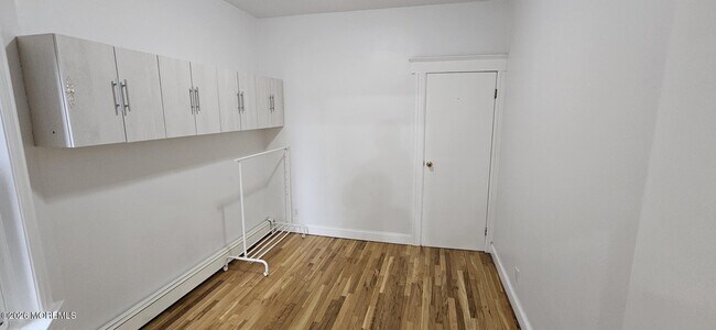 Building Photo - 4110 Park Ave