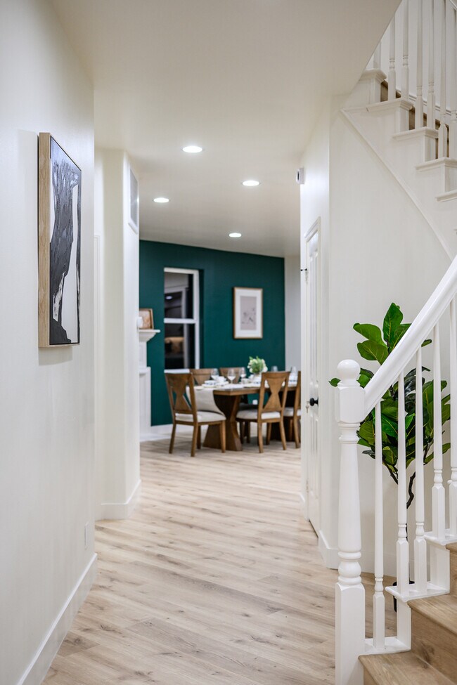 Building Photo - Gated Newport Coast 5BR w/ Pool Access