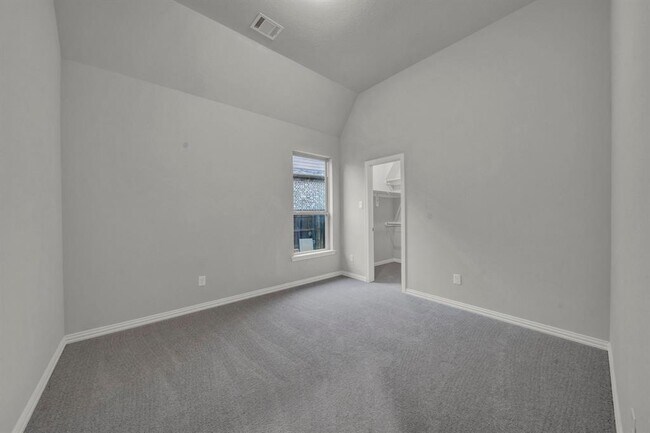 Building Photo - 23619 Greenwood Springs Pl