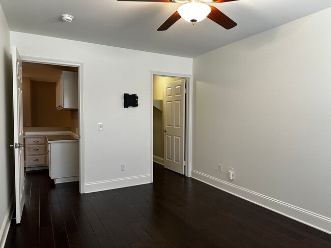 Building Photo - Redlands Townhome For Rent!