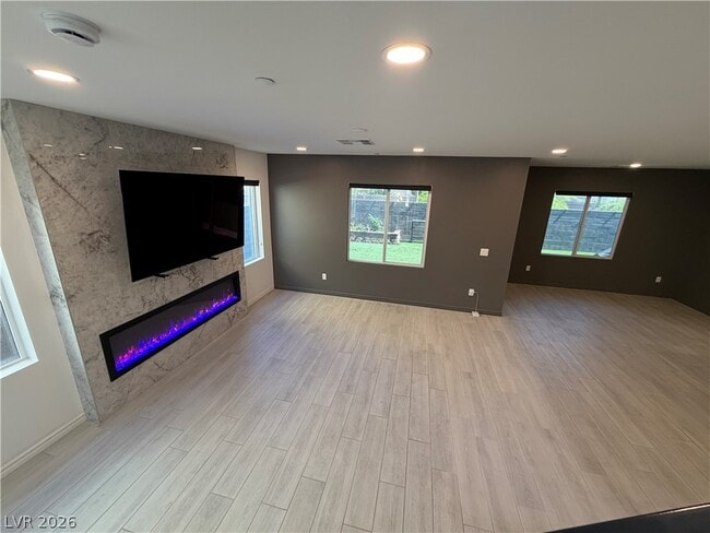 Building Photo - 9684 Abel Clf St