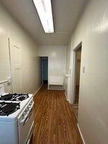 Building Photo - Maryland II Apartments