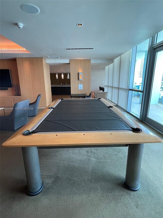 Building Photo - 900 Biscayne Blvd