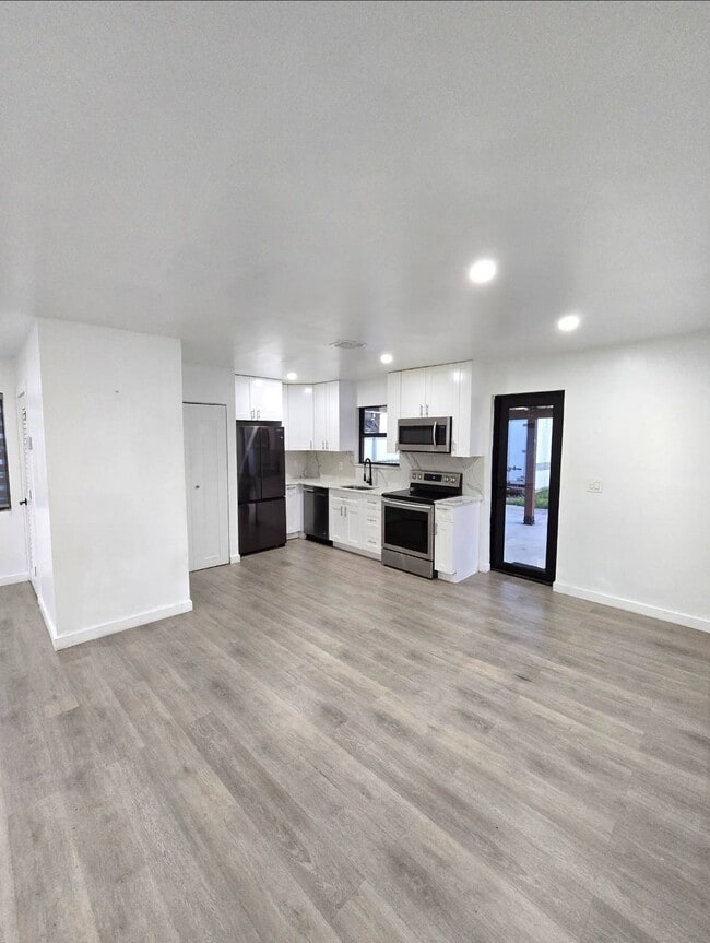 Building Photo - 1815 SW 67th Ct