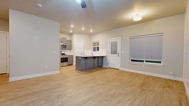 Building Photo - 3 Bedroom 2.5 Cedar Bend Unit