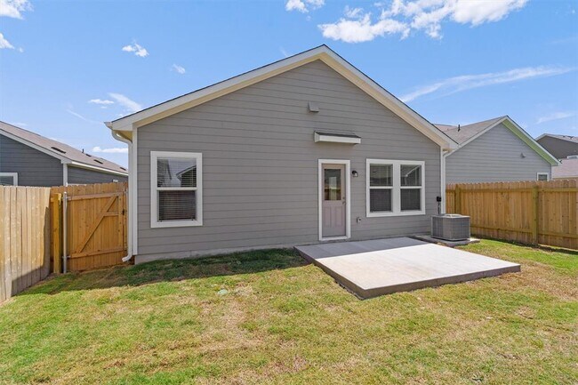 Building Photo - 416 Bullhead Rd