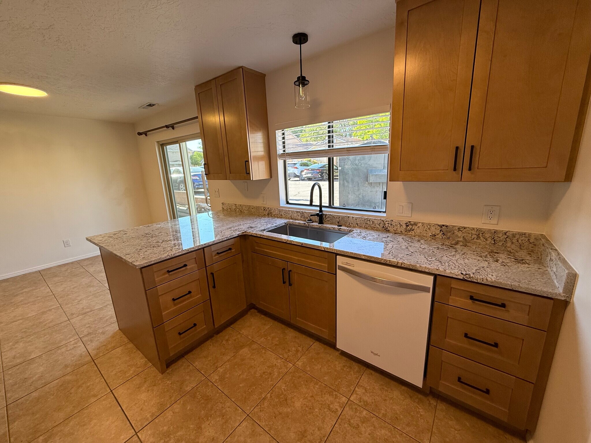 Building Photo - 556 S 1100 E