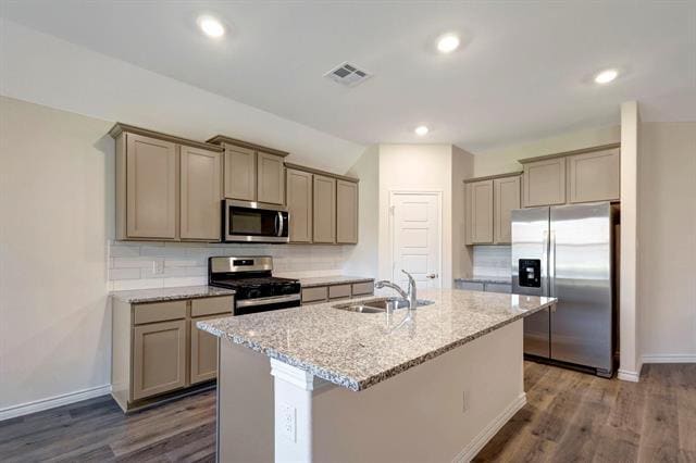 Building Photo - 2110 Hummingbird St