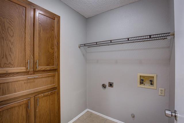Building Photo - 420 Revolution Ln