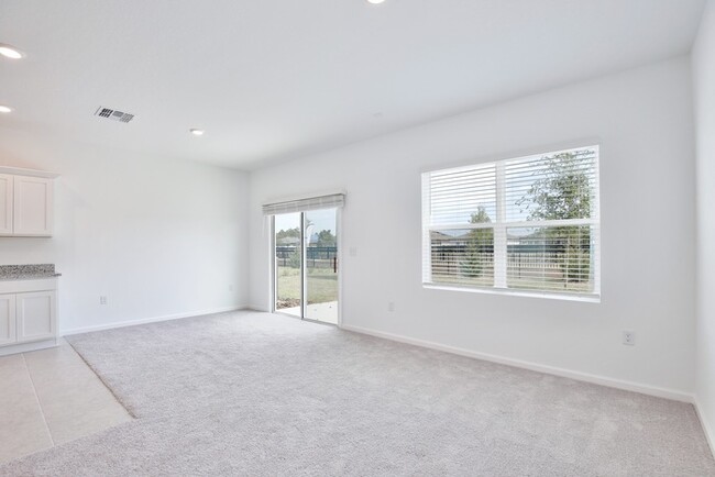 Building Photo - Brand New 3/2.5 Modern Townhome with 1 Car...