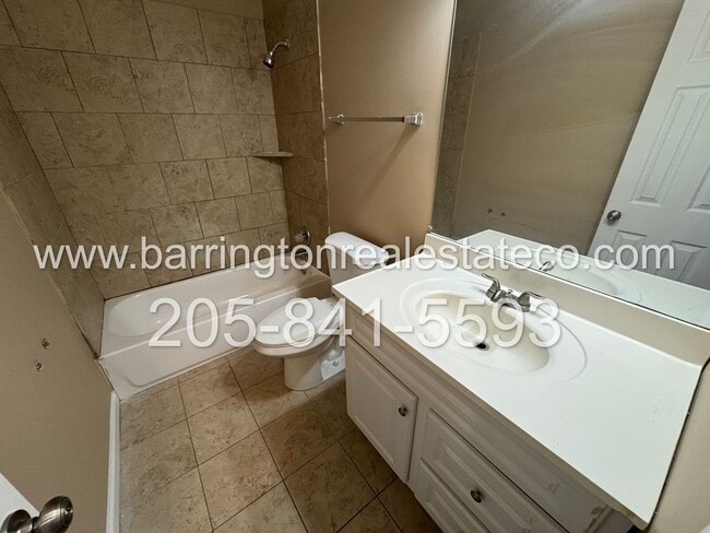 Building Photo - Midfield