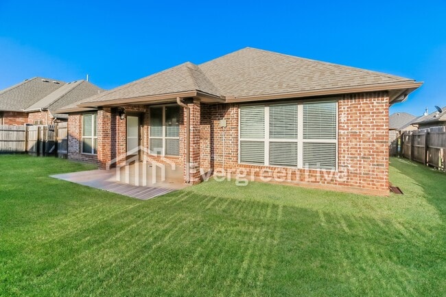 Building Photo - 6513 Bentley Dr