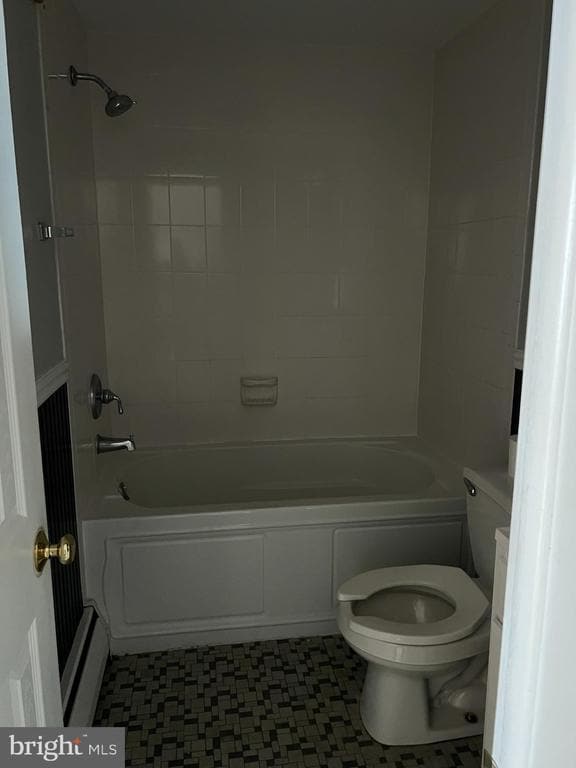 Building Photo - 319 Meetinghouse Ln