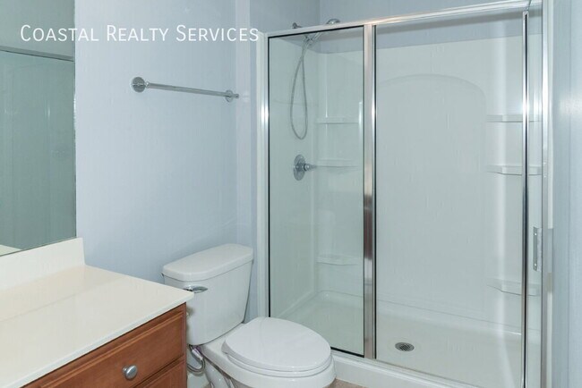 Building Photo - 113 Brooks St SE