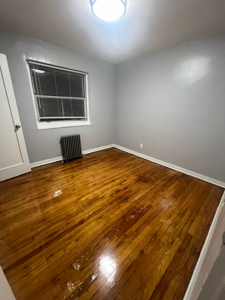 Building Photo - 68 Elmwood Ave