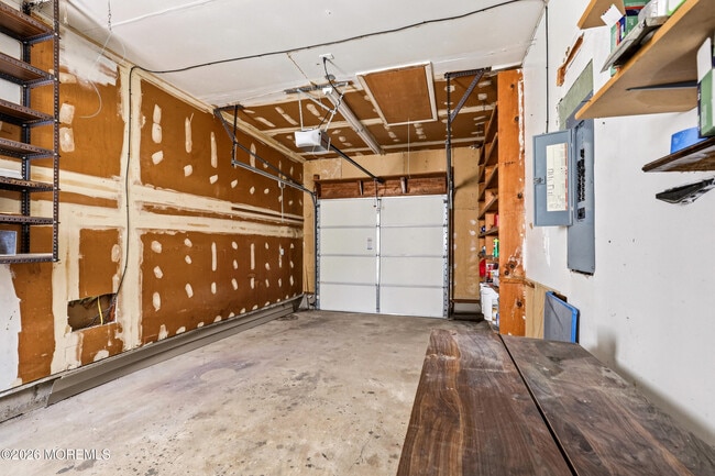 Building Photo - 1200 Lawrence Ave