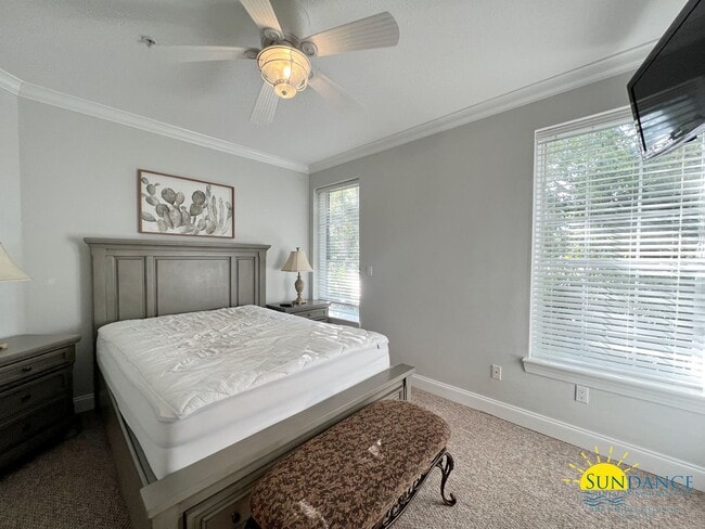 Building Photo - Beautiful Partially Furnished Condo in Downtown Fort Walton Beach!