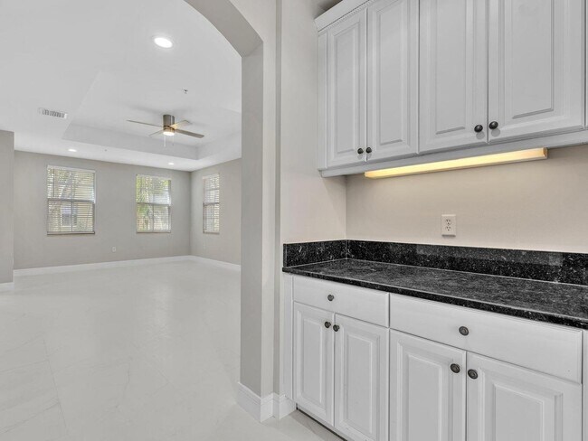Building Photo - 2751 Ravella Way