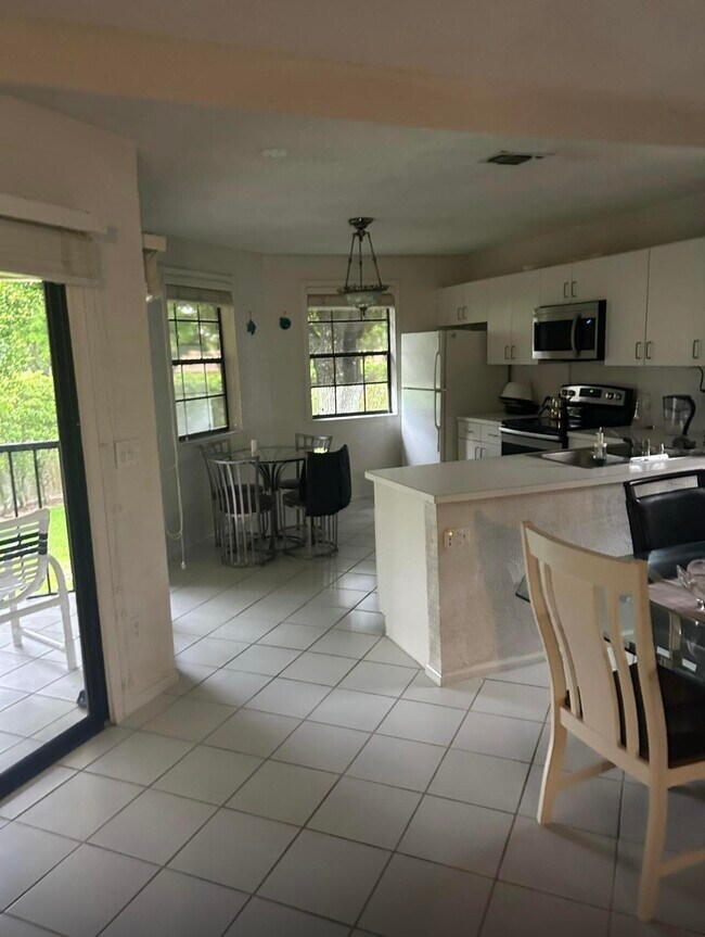 Building Photo - 6650 Montego Bay Blvd