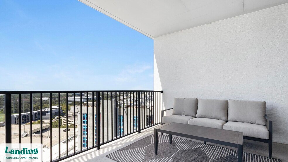 Building Photo - 221 Main St N