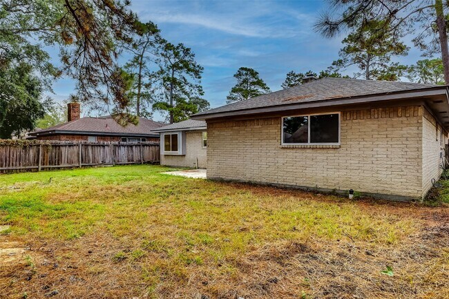 Building Photo - 6011 Coachgate Dr