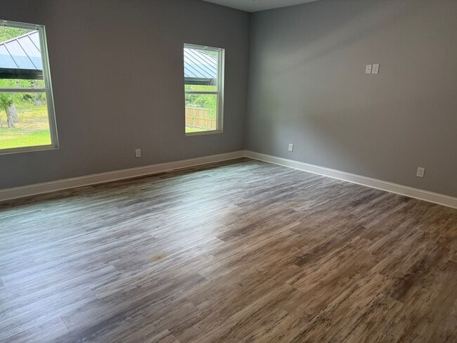 Building Photo - 315 Neuse Dr