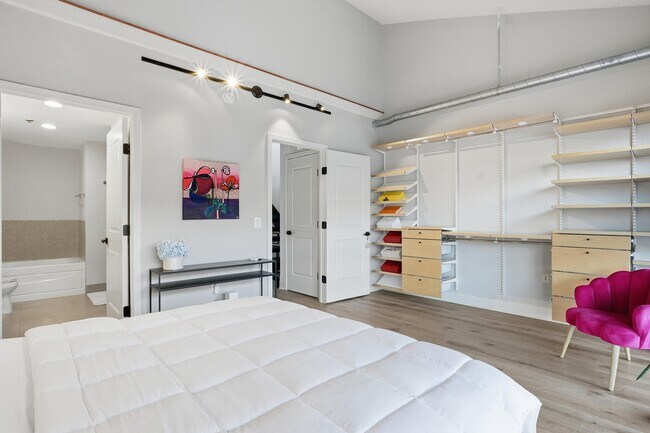 Building Photo - 2125 14th St NW