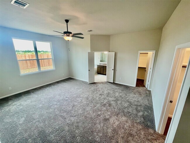 Building Photo - 2671 Sagedale Dr