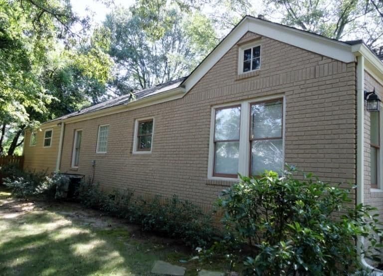 Building Photo - 49 Leslie St NE