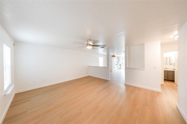 Building Photo - 11254 Dublin Cir