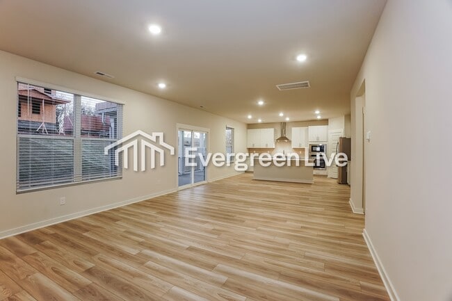 Building Photo - 862 Bur Oak Ct