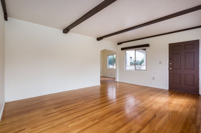 Building Photo - Spanish Coastal Charmer with Ocean Views -- Walk to the Beach