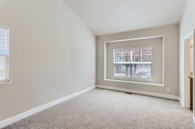 Building Photo - Beautiful townhome in Cottages of Berthoud...
