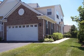 Building Photo - 1531 Millbrook Dr