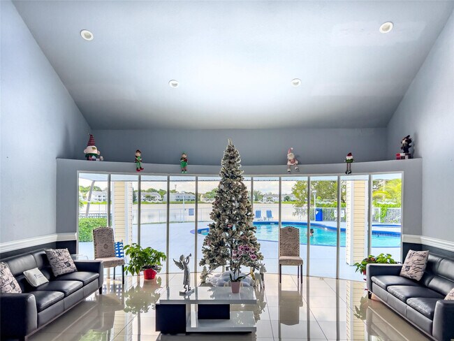 Building Photo - 3453 NW 44th St