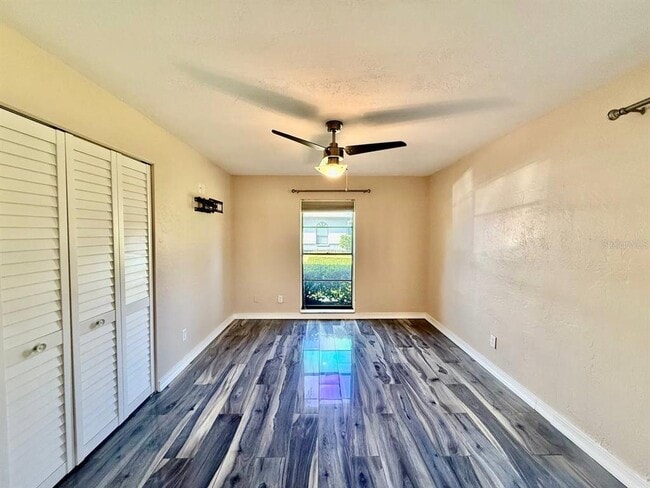 Building Photo - 23331 Club Villas Dr