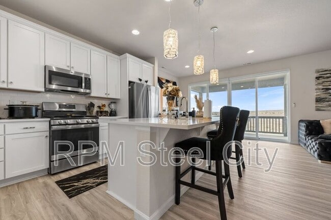 Building Photo - 1905 Manassa St