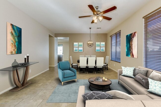 Building Photo - 2582 W Kit Carson Trail