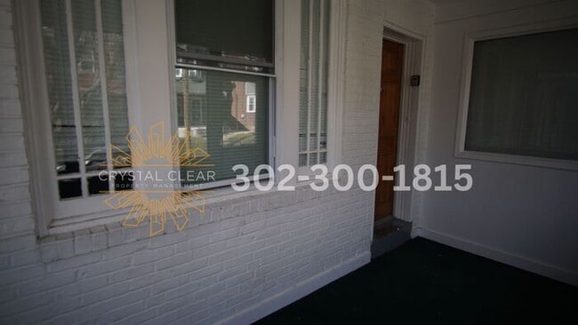 Building Photo - 416 McCabe Ave