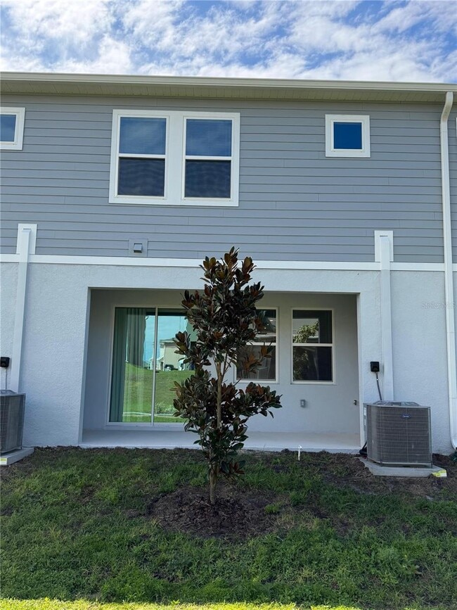 Building Photo - 2823 Maloof Dr