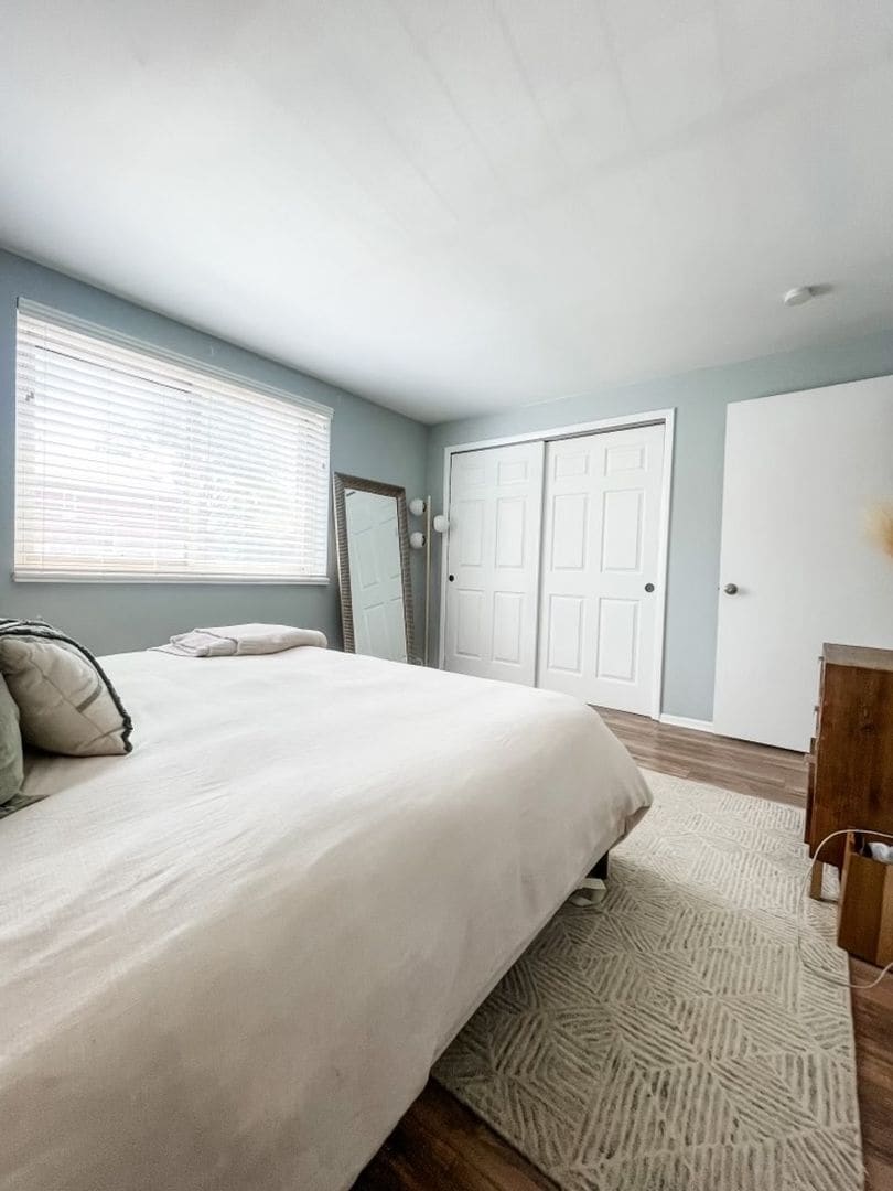 Building Photo - 1366 Garfield St