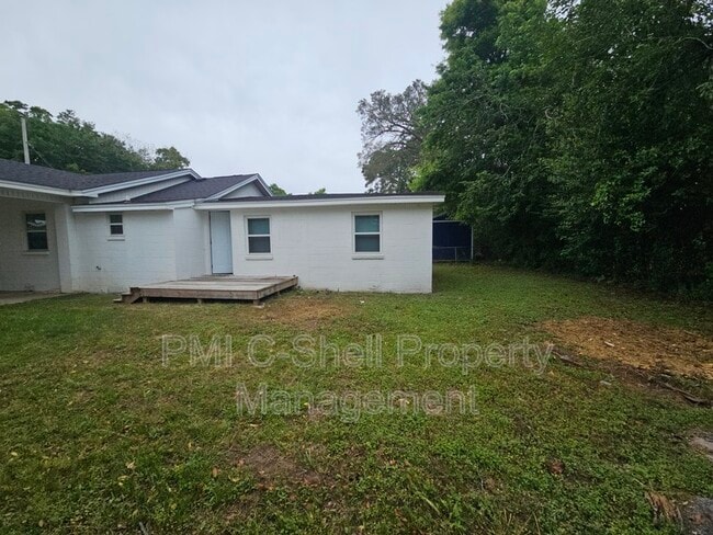 Building Photo - 3258 Peagler Plaza Rd