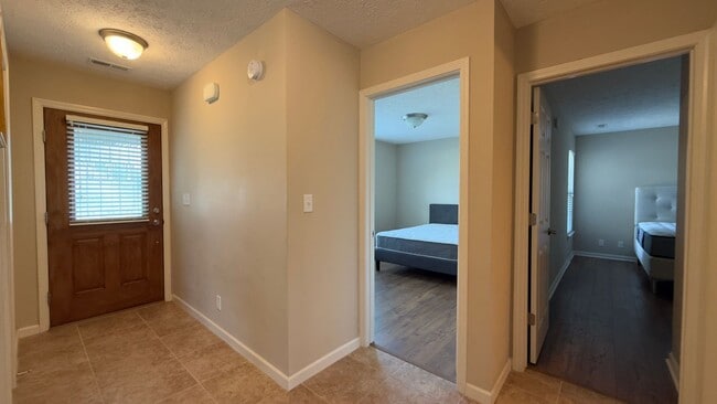 Building Photo - Updated 4-Bedroom Gem in West Lafayette – ...
