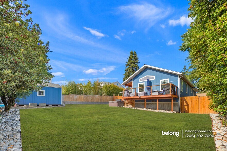 Building Photo - 3805 SW 106th St