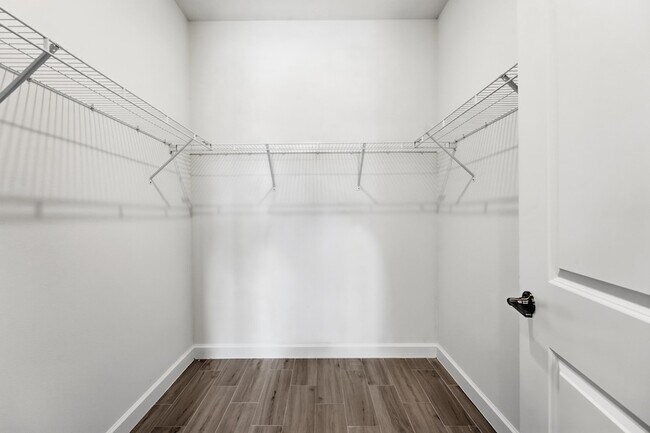 Building Photo - 3765 Harborside Ave