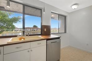 Building Photo - 615 NW 210th St